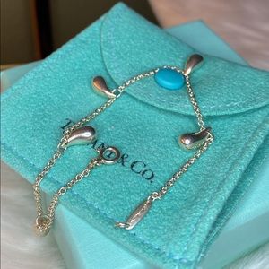 TIFFANY & Co. Teardrop Bracelet